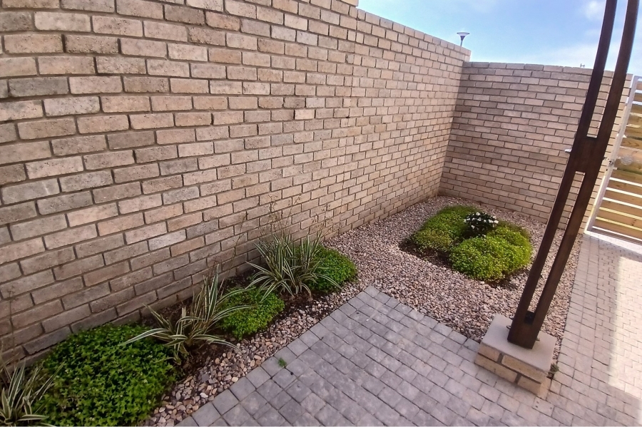 3 Bedroom Property for Sale in Mooikloof Country Estate Western Cape